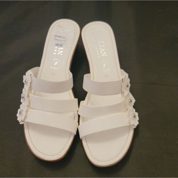 BRAND NEW ITALIAN SHOEMAKER SIDE FORAL DESIGN WEDGE SANDAL - Picture 1 of 15